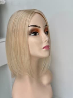 Perruque partielle blond lumineux