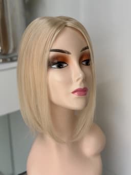 Perruque partielle blond lumineux