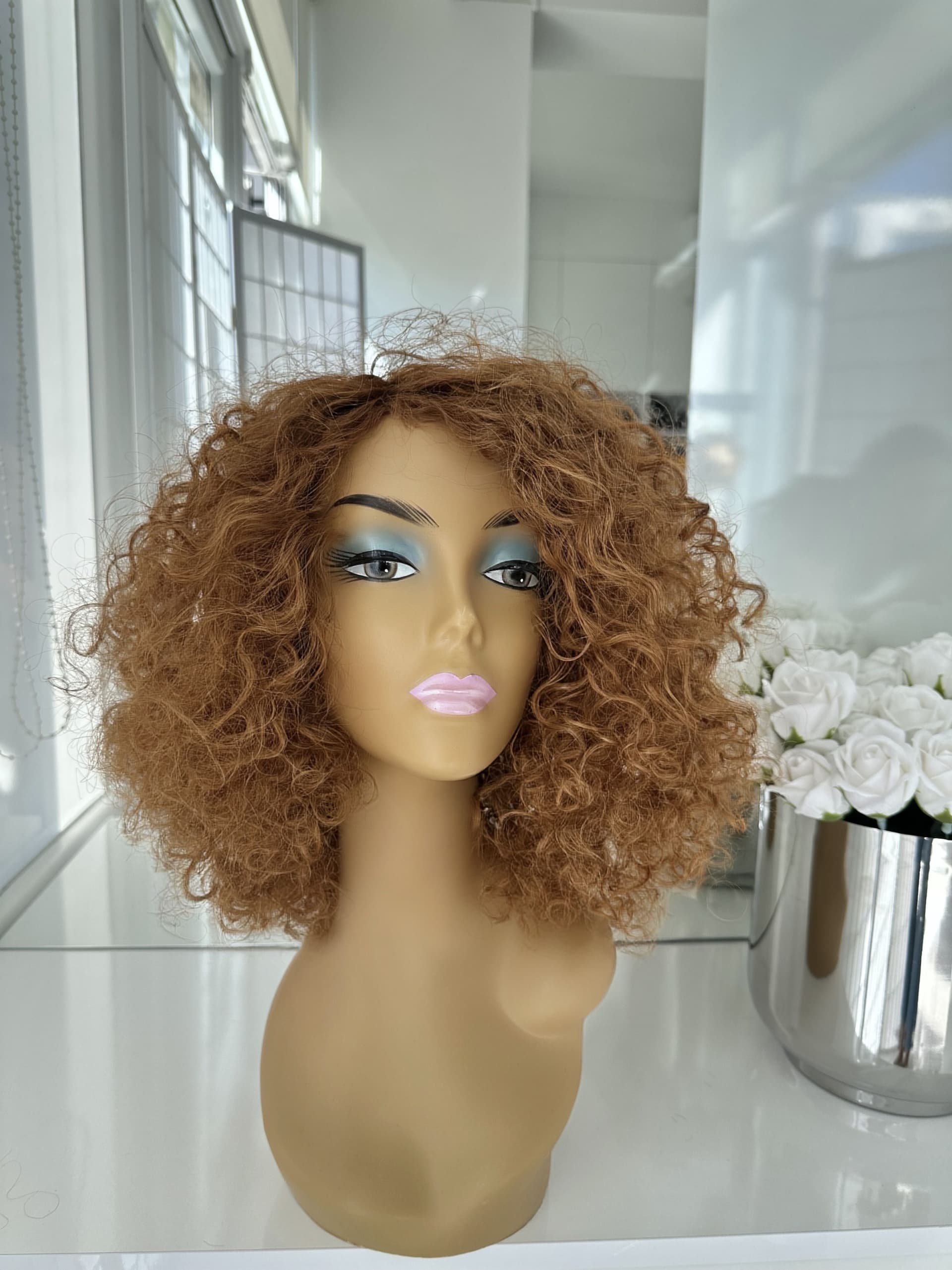 Lasul bob Chic Curly Brown
