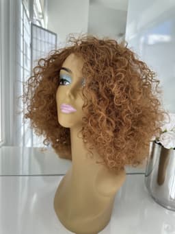 Lasul bob Chic Curly Brown