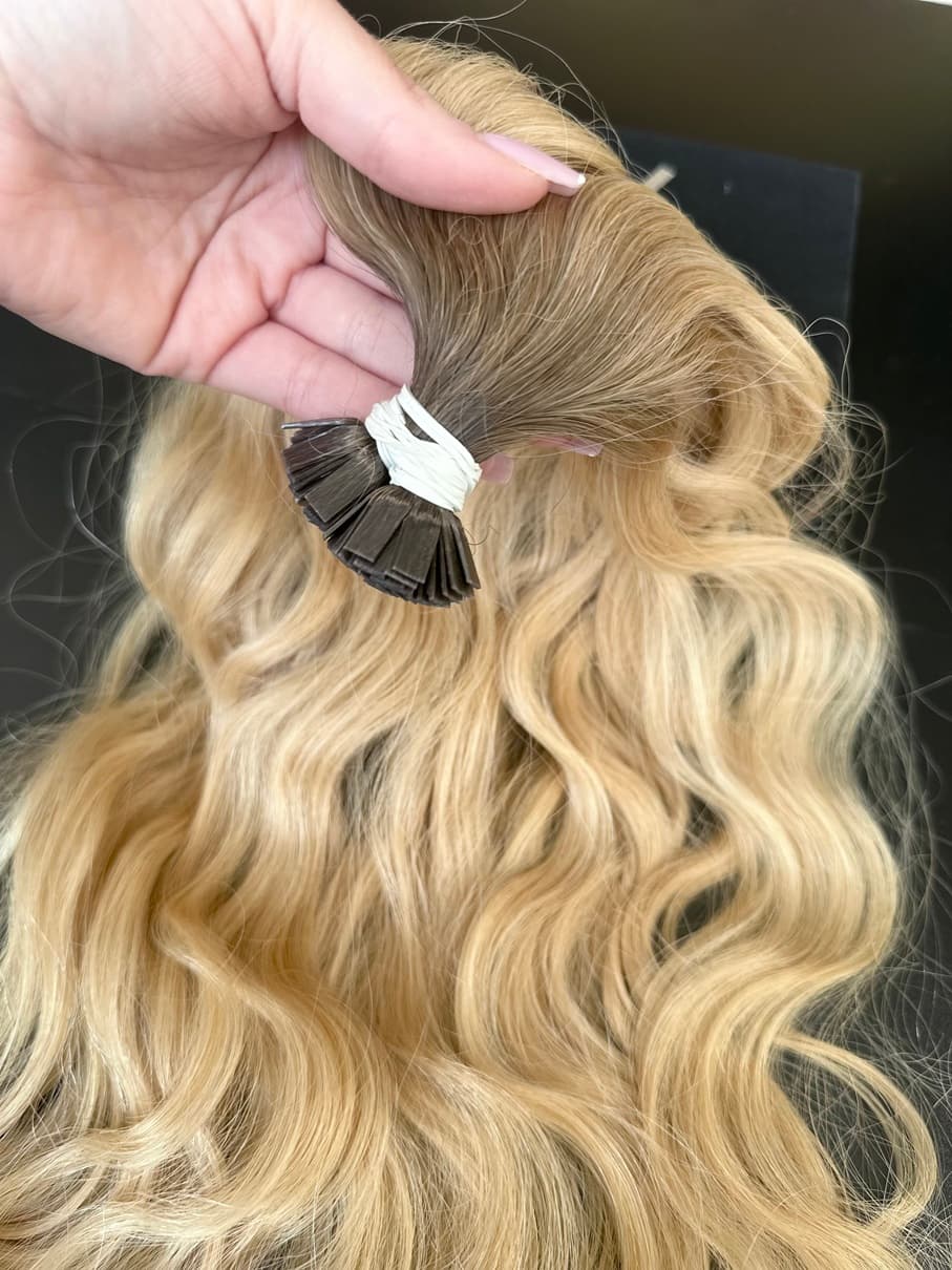 Extensii Cheratina Russian Hair Ombre #4/#9.0