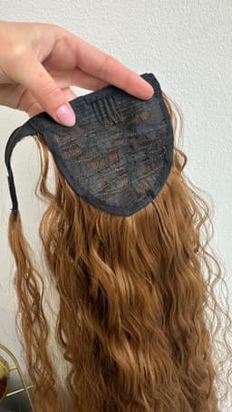 Coada de Par cu scai creata Saten Caramel