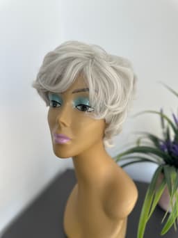 Peruca Lady Light Grey