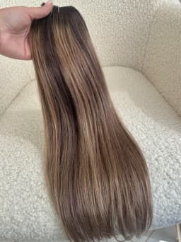 Clip On Premium Straight Black Collection Balayage #8/#2 Clip On Premium Straight Black Collection Balayage #8/#2