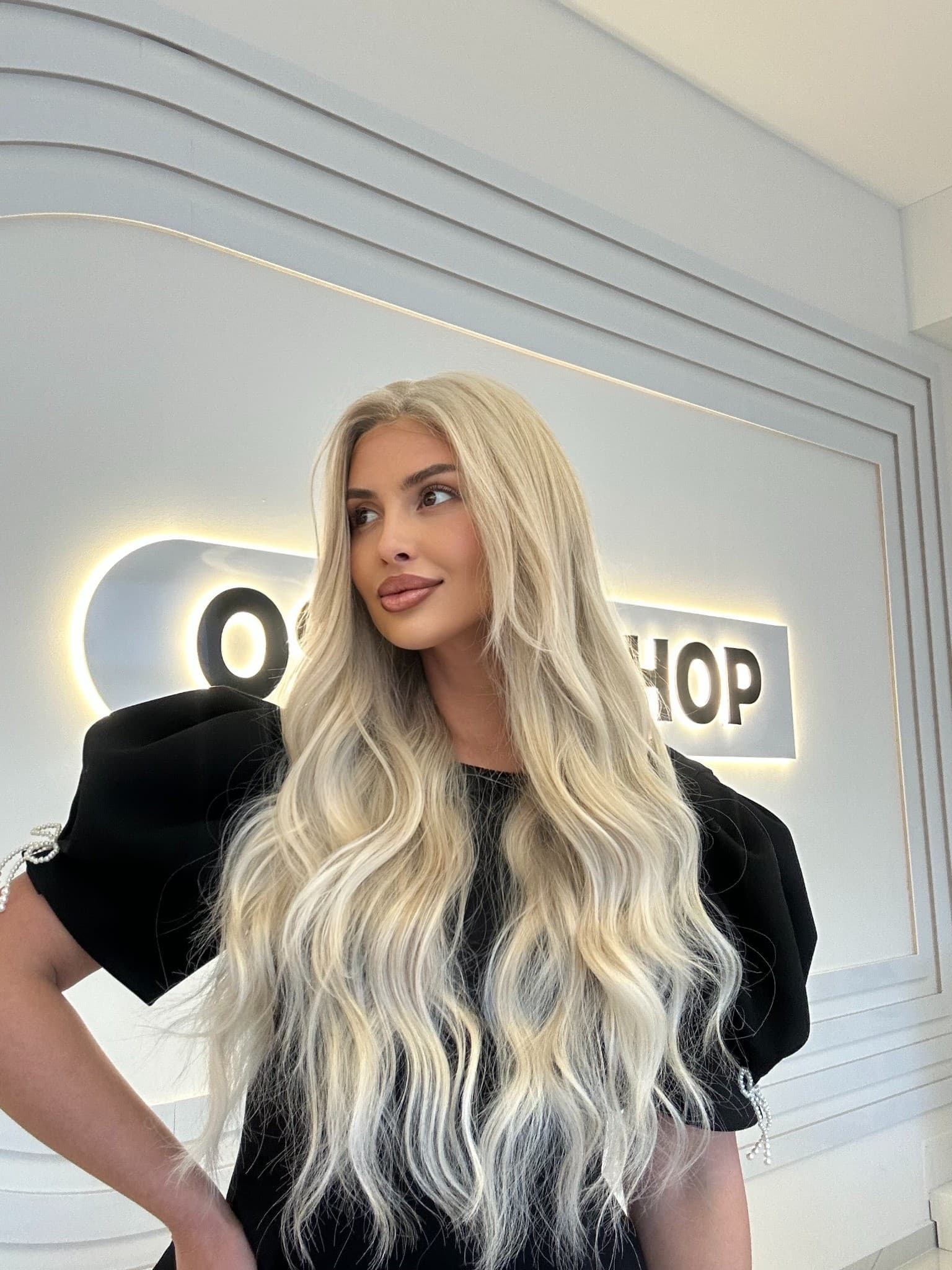 синтетична перука карамел body(Duplicated) синтетична перука карамел body(Duplicated)