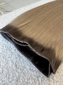 Extensions GENIUS WEFT OMBRE #4/#20 Extensions GENIUS WEFT OMBRE #4/#20