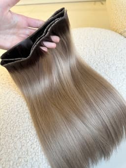Extensions GENIUS WEFT OMBRE #4/#20 Extensions GENIUS WEFT OMBRE #4/#20