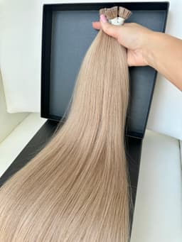 Keratické prodloužení Slavic #9.0 přírodní blond Keratické prodloužení Slavic #9.0 přírodní blond