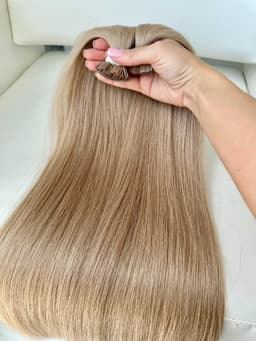 Keratické prodloužení Slavic #9.0 přírodní blond Keratické prodloužení Slavic #9.0 přírodní blond