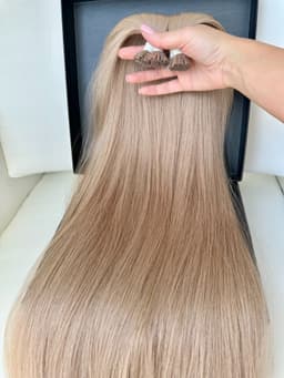 Keratické prodloužení Slavic #9.0 přírodní blond Keratické prodloužení Slavic #9.0 přírodní blond