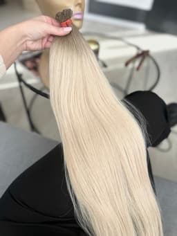 Extensii Cheratina Russian Hair Ombre #8/#10 Extensii Cheratina Russian Hair Ombre #8/#10