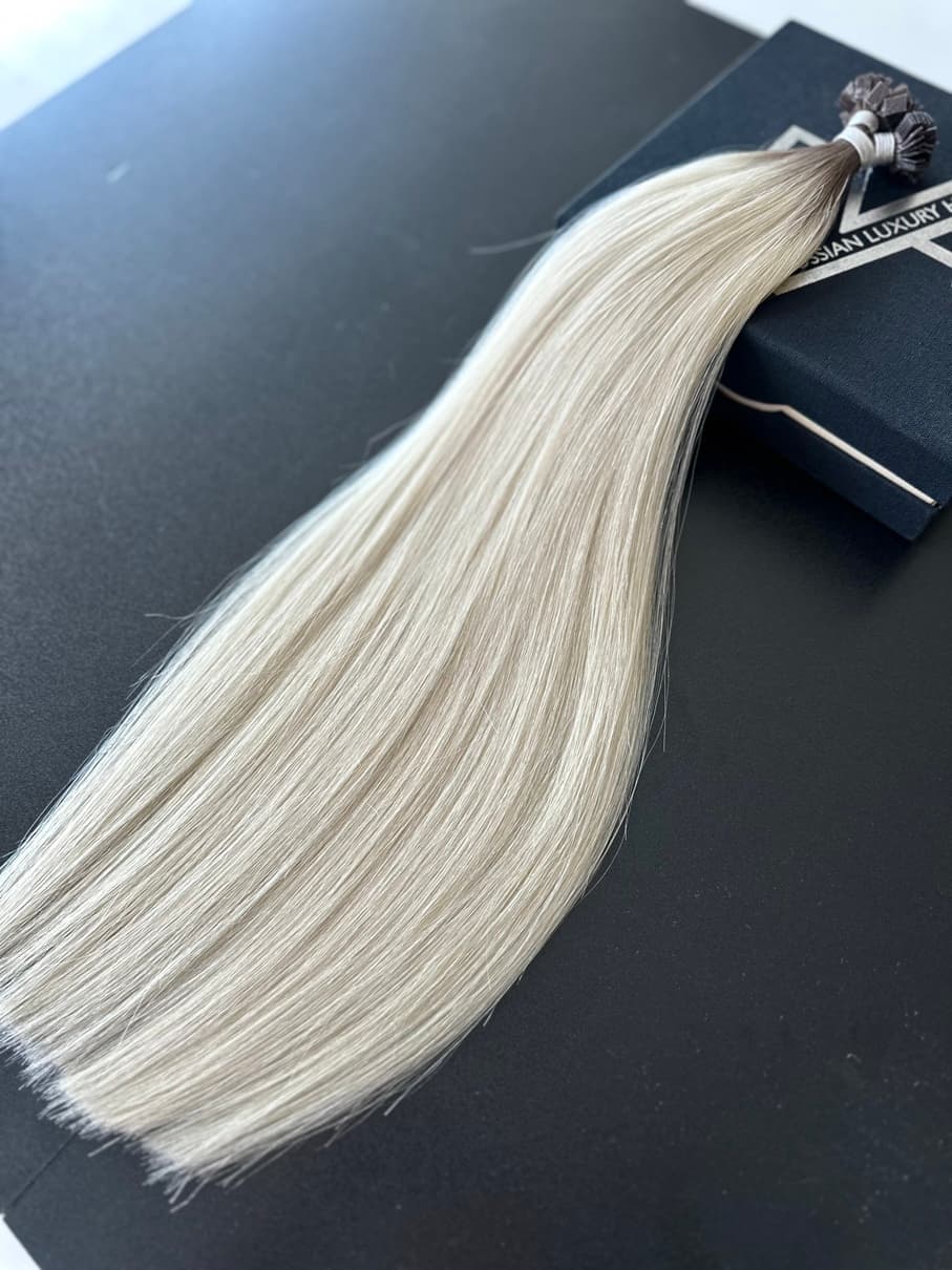 Extensii MICRO KERATINA Russian Hair Ombre #8/Silver Extensii MICRO KERATINA Russian Hair Ombre #8/Silver
