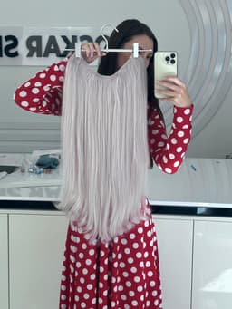 Natürliche V-Shape Haarsträhne Hellgrau Natürliche V-Shape Haarsträhne Hellgrau