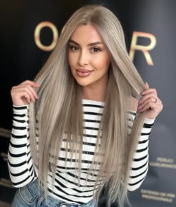 Ice Blond Glam Wig Ice Blond Glam Wig