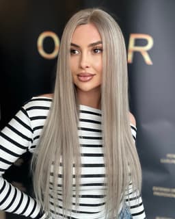 Ice Blond Glam Wig Ice Blond Glam Wig